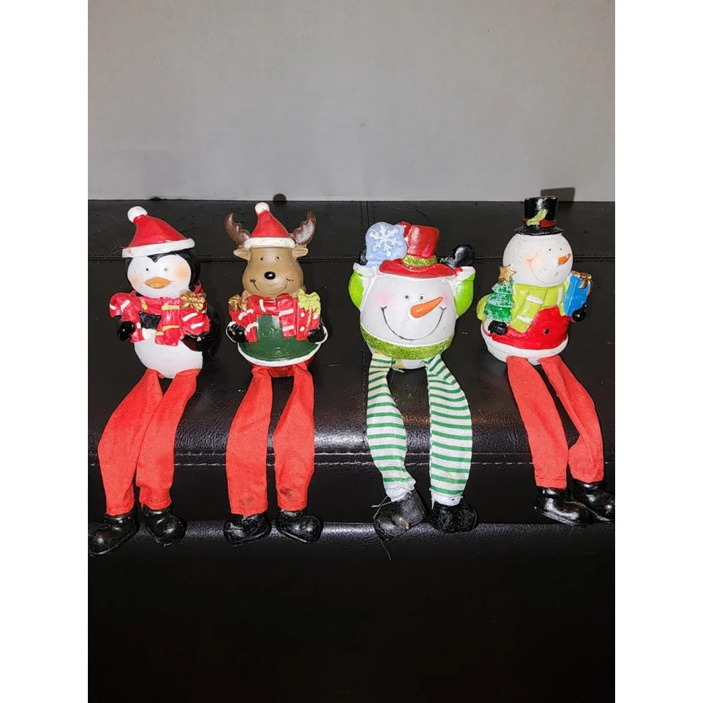 Set of 4 Vintage Christmas Shelf Sitters Reindeer,‎ 2 Snowmen, Penguin
